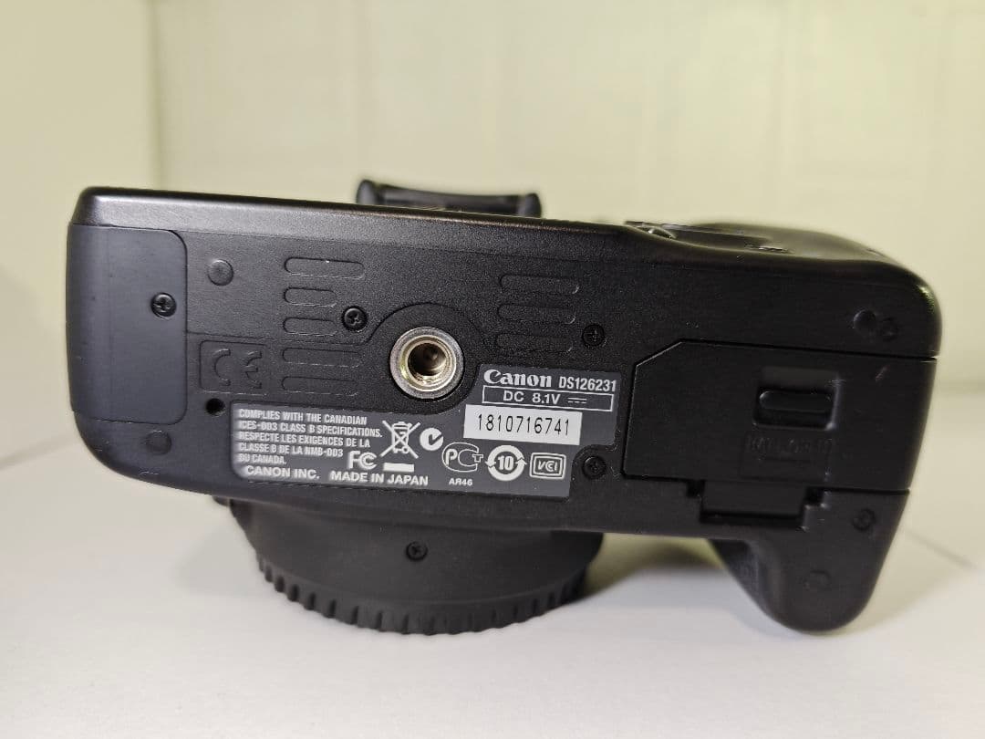 ⭐️初心者おすすめ⭐️Canon EOS Kiss X3 一眼レフカメラ