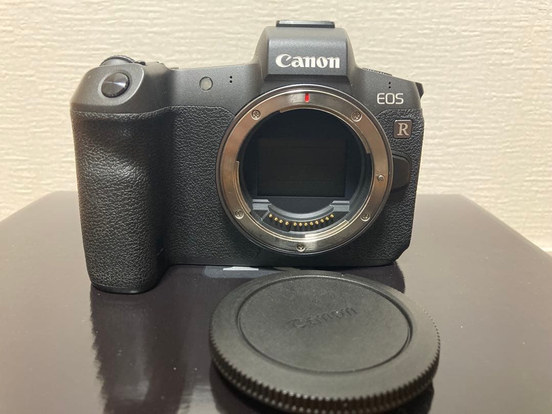 【即売希望特価】Canon EOS R+Canon BG-E22 (付属品付)
