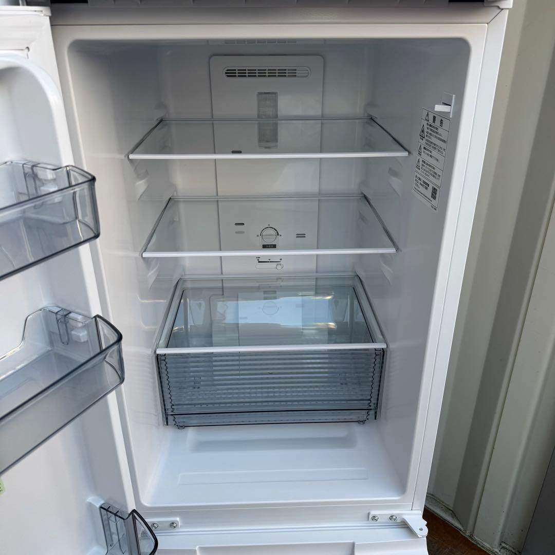 C7506★2023年製★未使用に近い★シャープ冷蔵庫マットホワイト　右.左開き