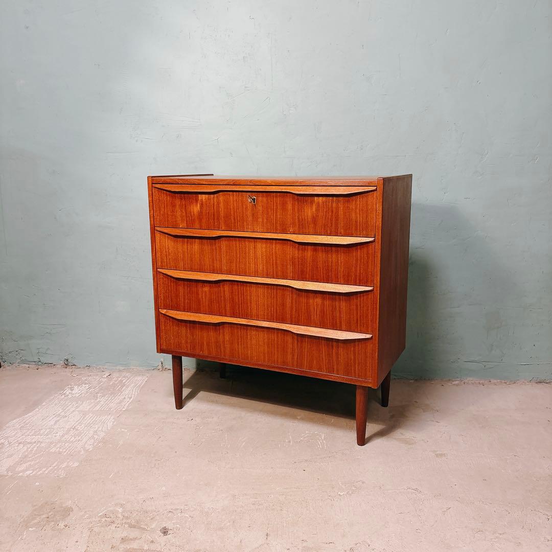 【ふっち】デンマーク　チーク材　四段チェスト　北欧家具　北欧ビンテージ