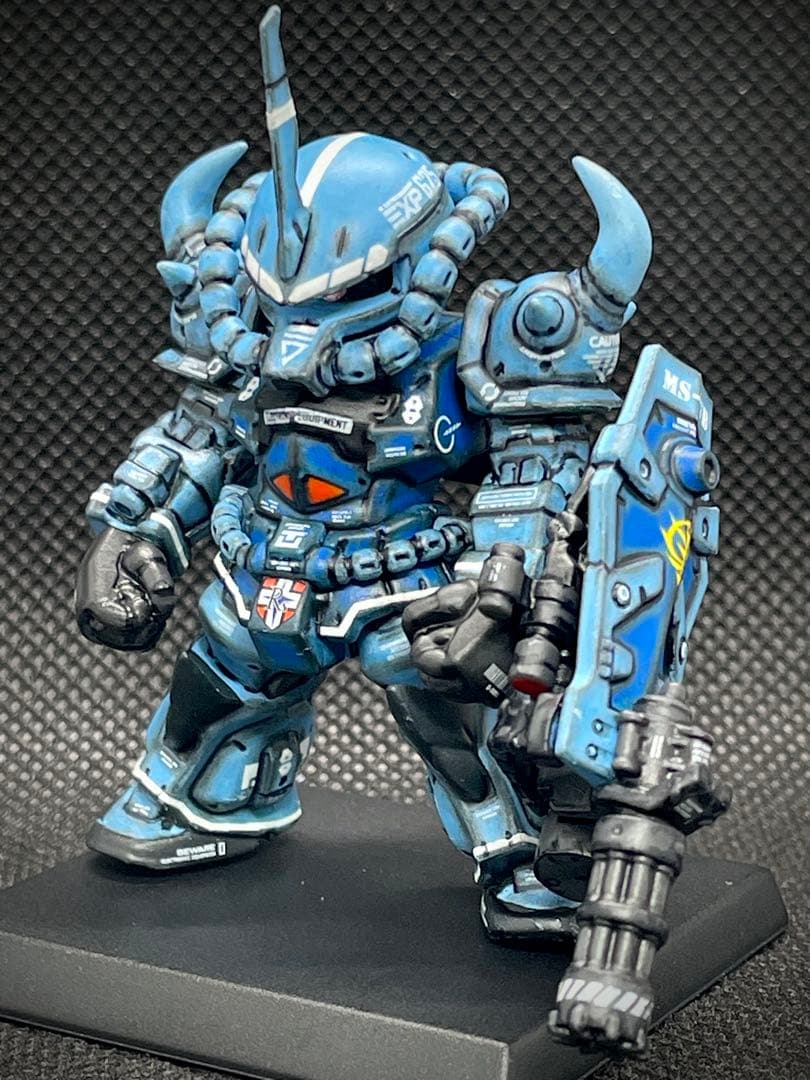 【送料無料】ガンダムコンバージ グフカスタム ガトリングシールドVerリペイント