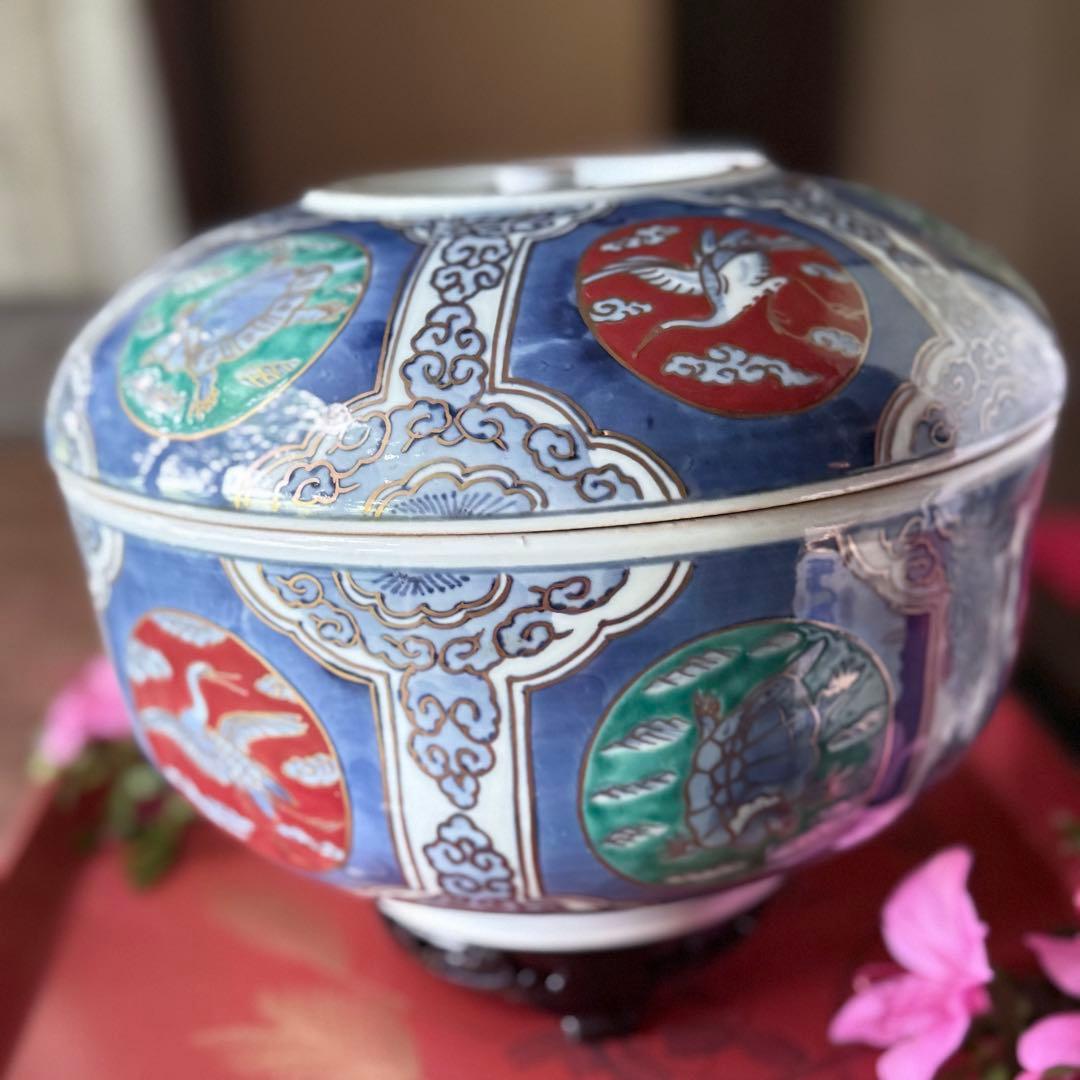 2200様感謝‼️これさえあれば‼️愛蔵品　倣古伊万里錦手蓋付大鉢　食籠1客時代木箱