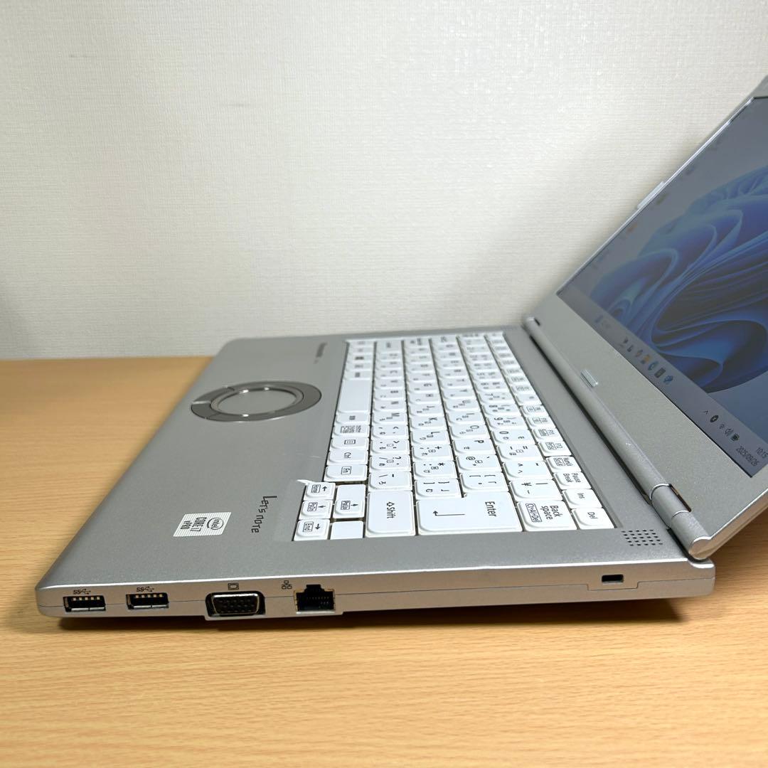 Windowsノート本体 Panasonic Let's note LV9 i7 LTE 16GB 512