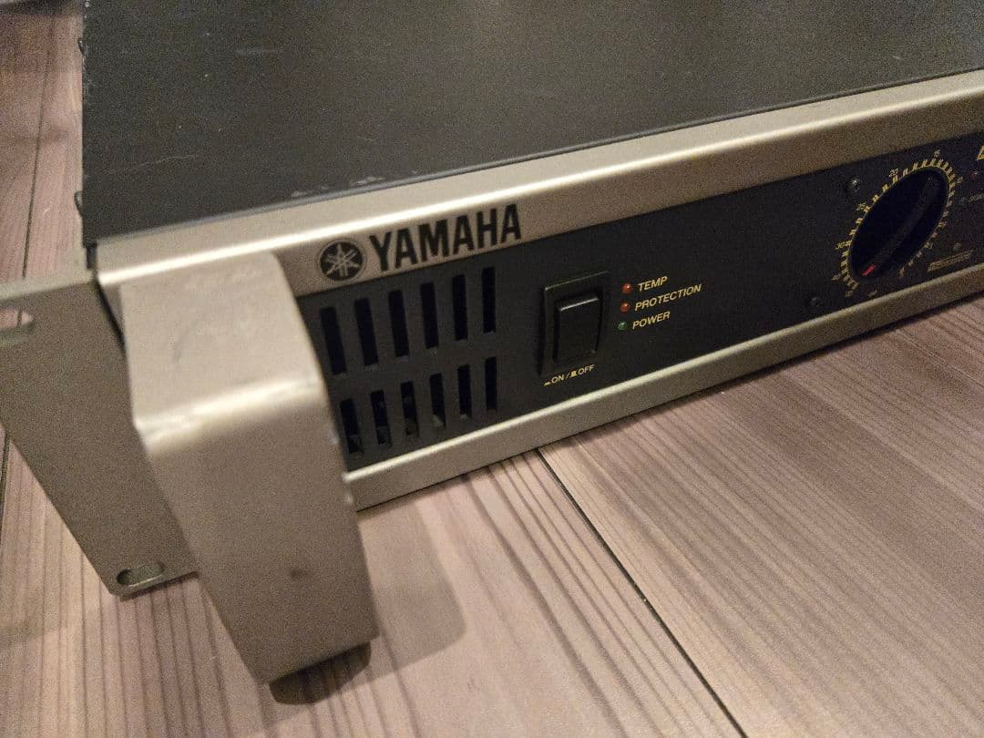 【YAMAHA】ヤマハ業務用パワーアンプP2500S