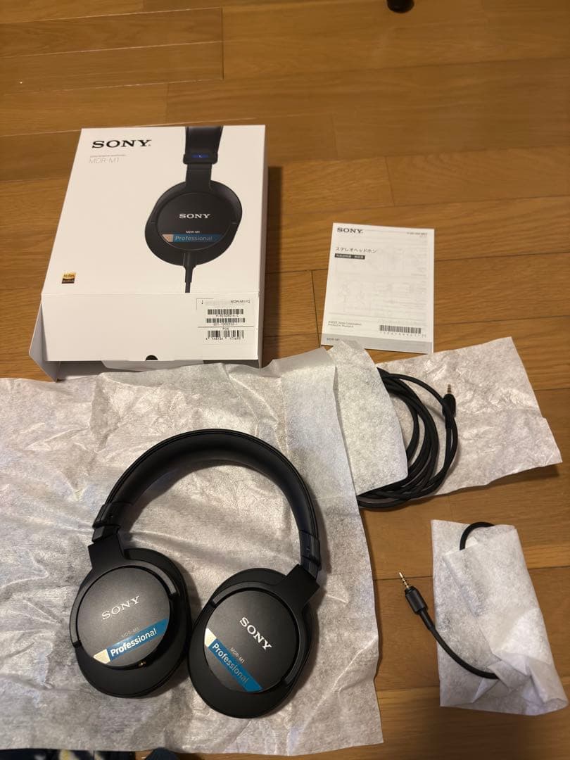 ヘッドホン SONY MDR-M1