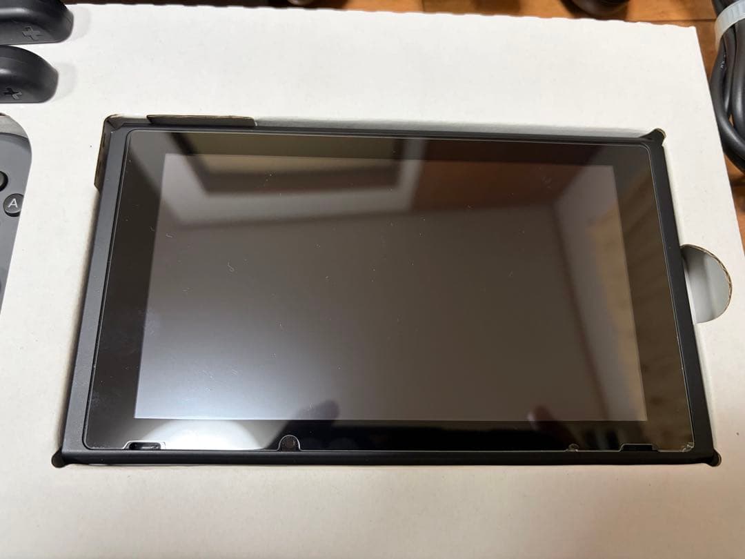 ニンテンドーSwitch本体・PROコントローラー・ゲームソフト6本セット売り