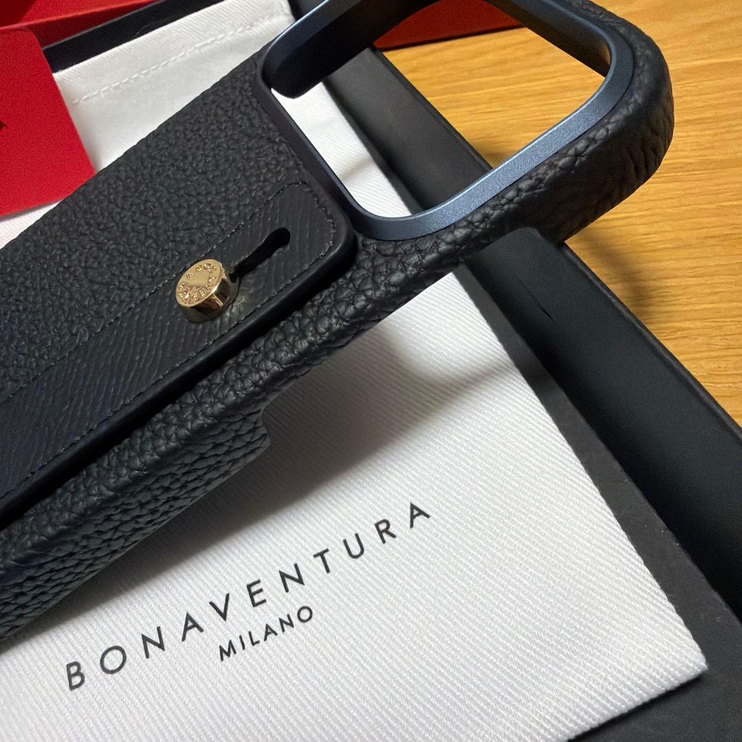 超美品✳︎ボナベンチュラ　iPhone17proケース　ブラック