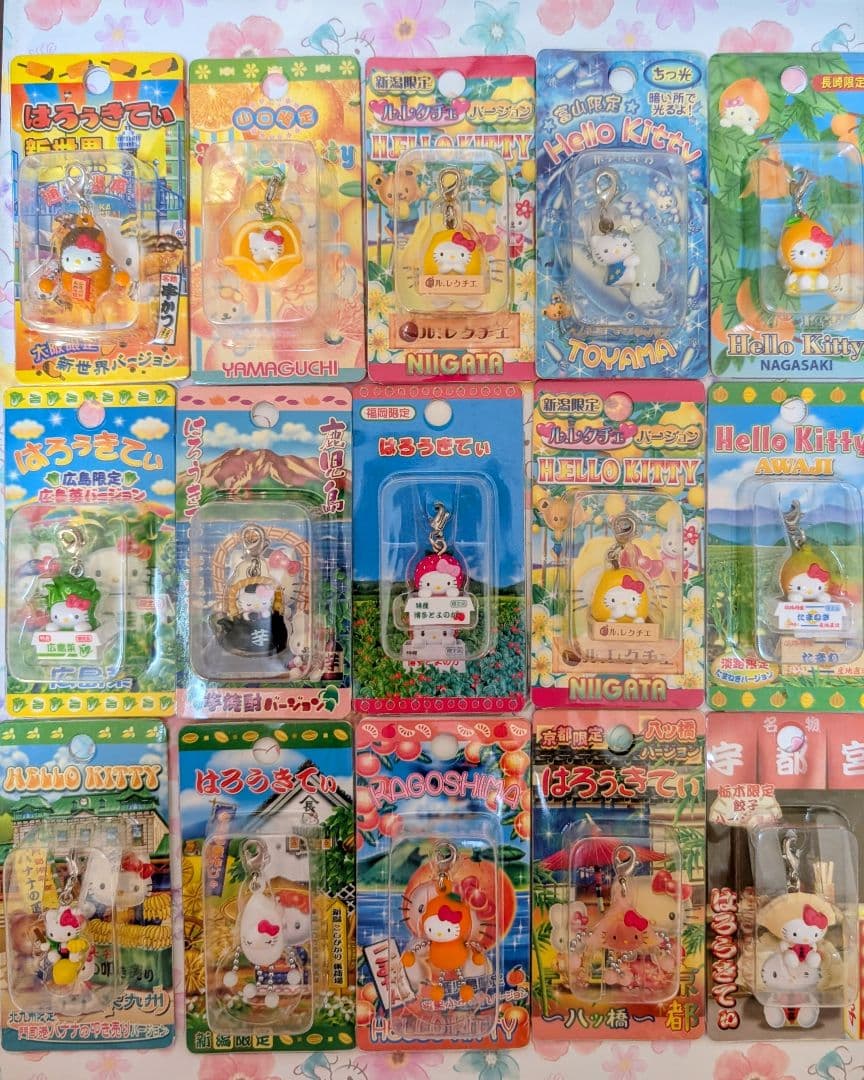 ハローキティ　ご当地キティ　ストラップ　201個おまとめ（ロリータ他）