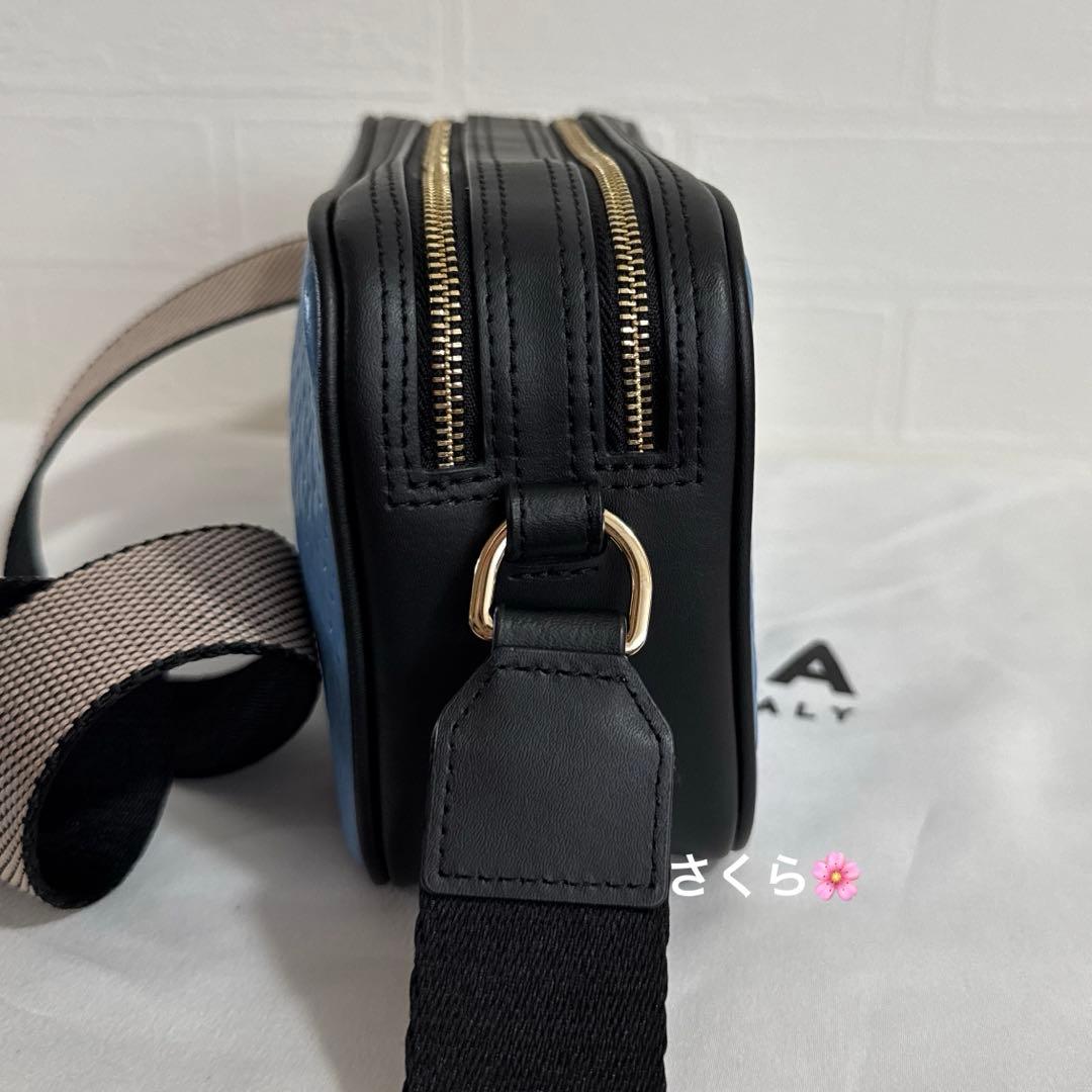 ✨未使用品✨フルラ リリー キルティング ショルダーバッグ