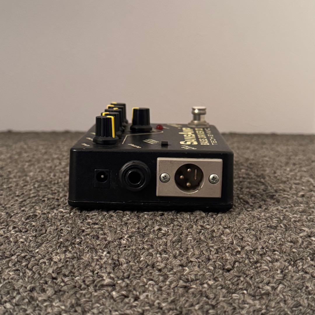 【若干使用感あり】Tech 21 SansAmp Bass D DI
