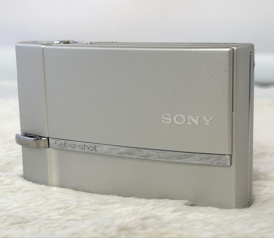 【SONY】Cyber-shot DSC-T30 デジカメ シルバー　コンデジ