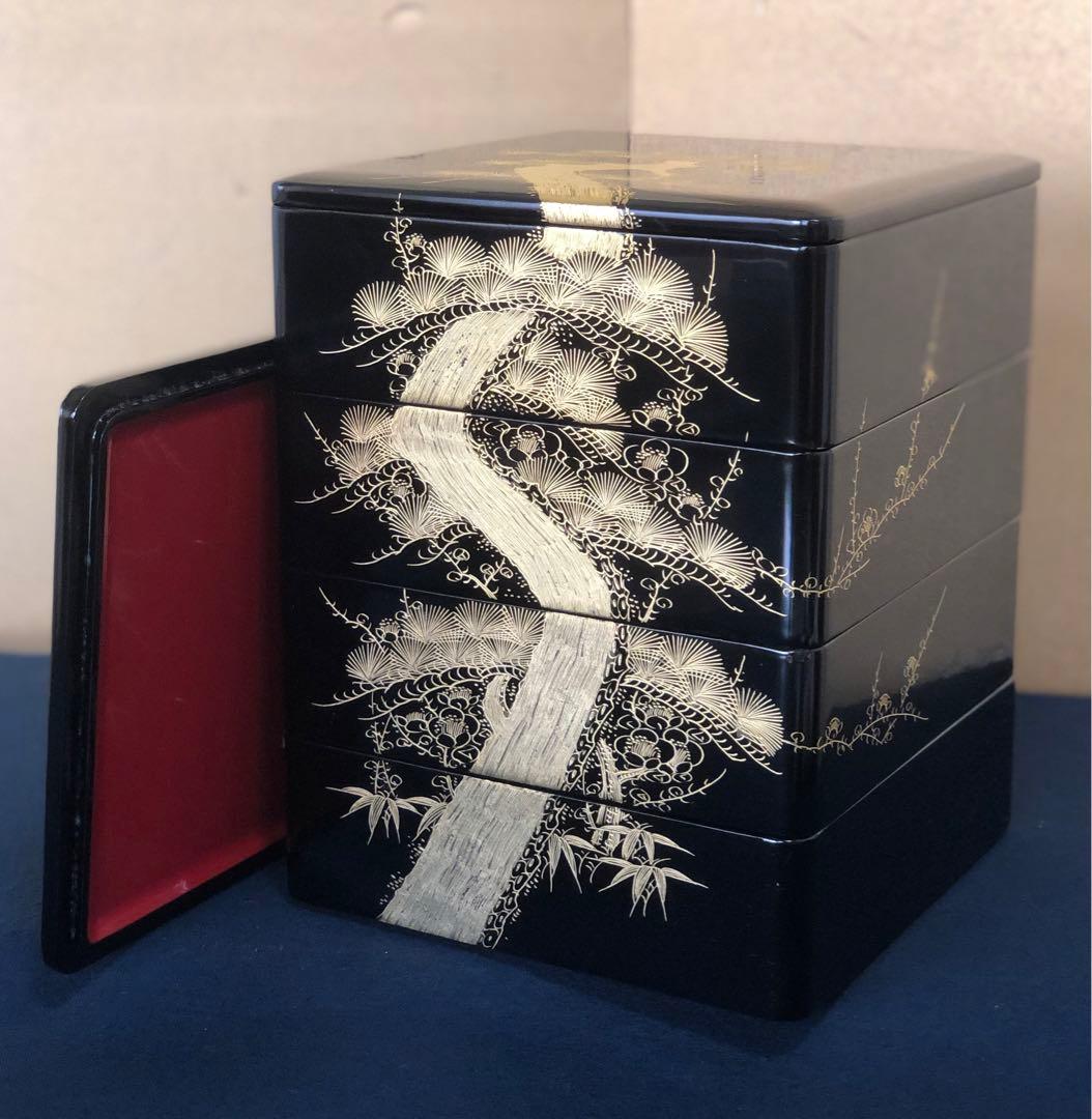 《レ》黒内朱 沈金松竹梅 四段重 替蓋付 木箱　251117え2
