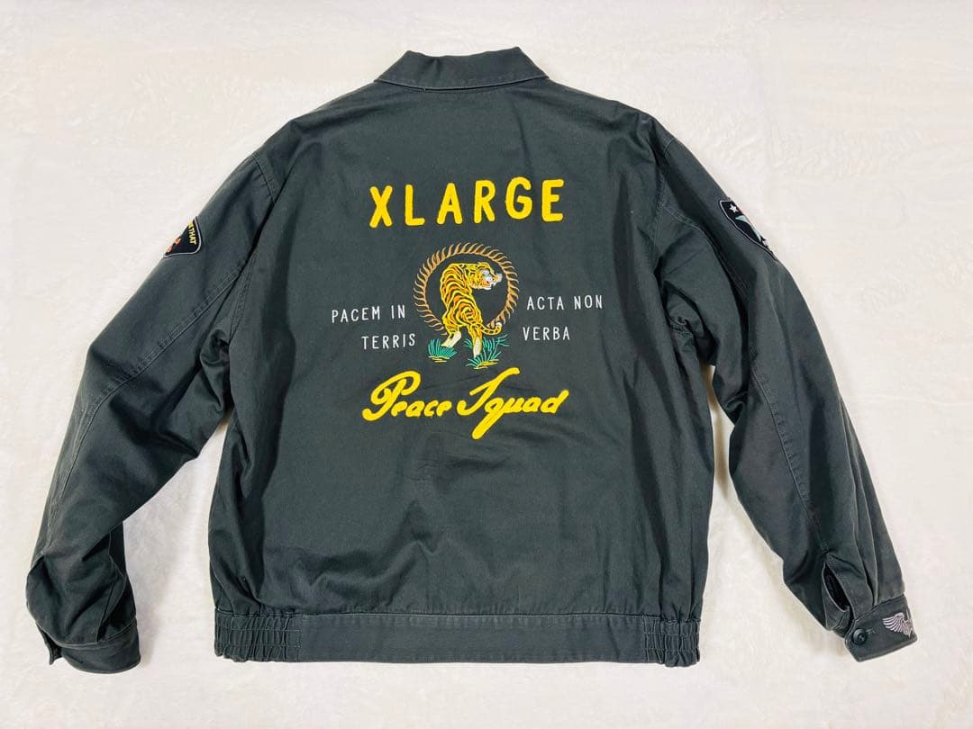 大人気　XLARGE（エクストララージ）スーベニアジャケット　カーキ