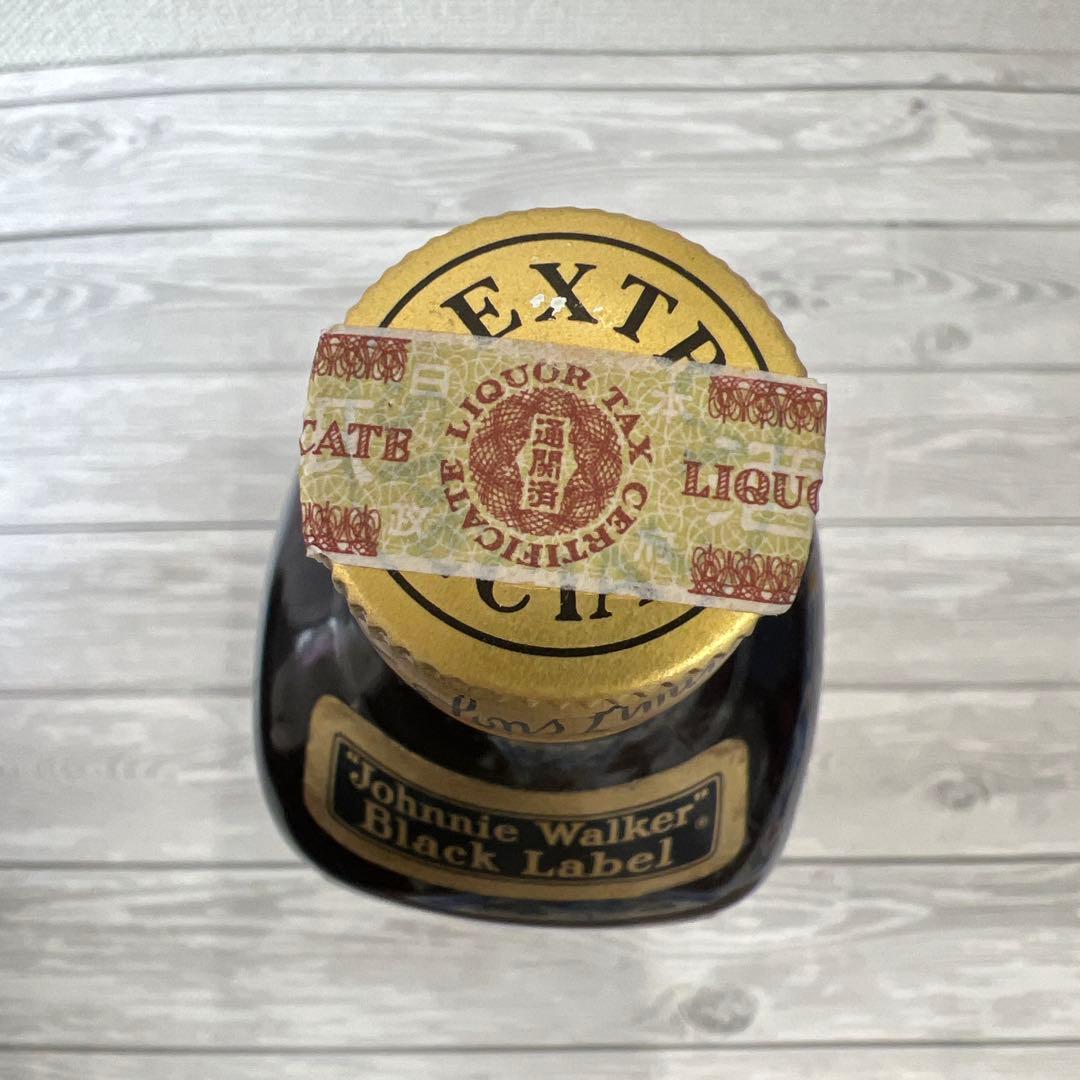 ジョニーウォーカー ブラックラベル 金キャップ 白紋章