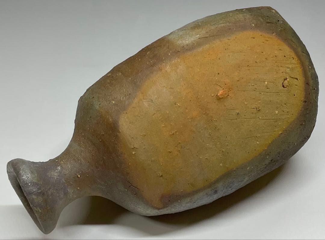 金重愫　備前徳利　円山窯　備前焼　共箱(四方桟盛蓋) 栞　w772