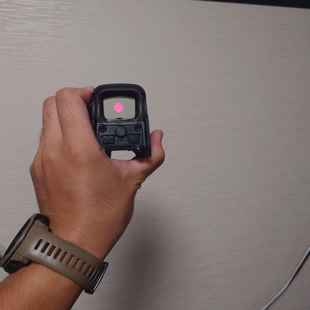 実物ホロサイト　EOTech512.A65