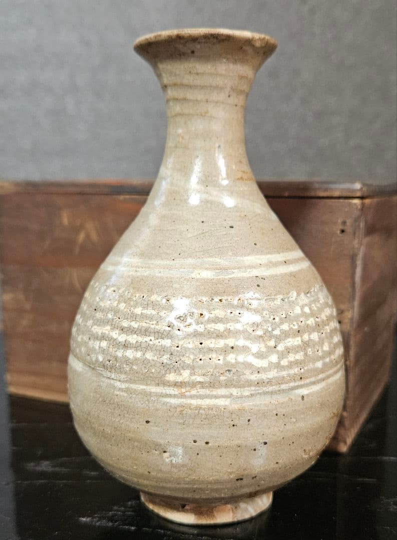 李朝古美術　李朝古陶磁器　李朝三島　李朝三嶋　徳利　花入　茶道具　茶器　酒器