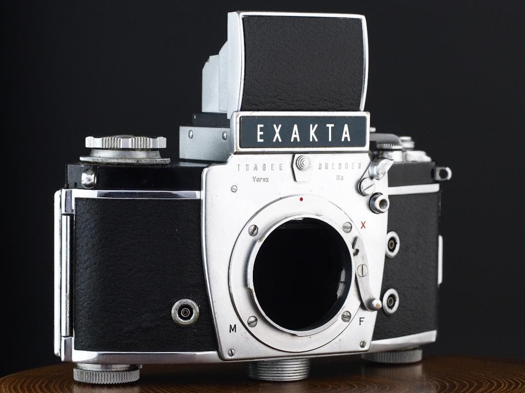 EXAKTA VAREX lla ボディ Ihagee