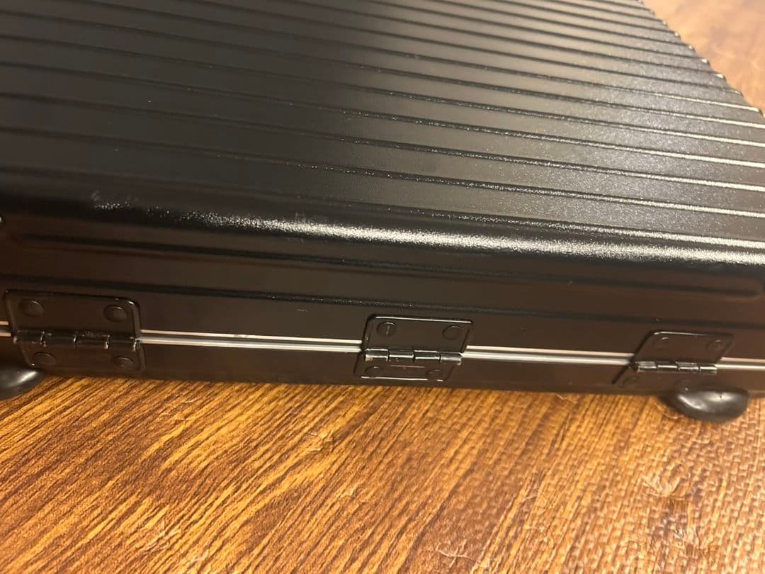リモワ 2WAY アタッシュケース ブラック ハンドバック　スーツケース