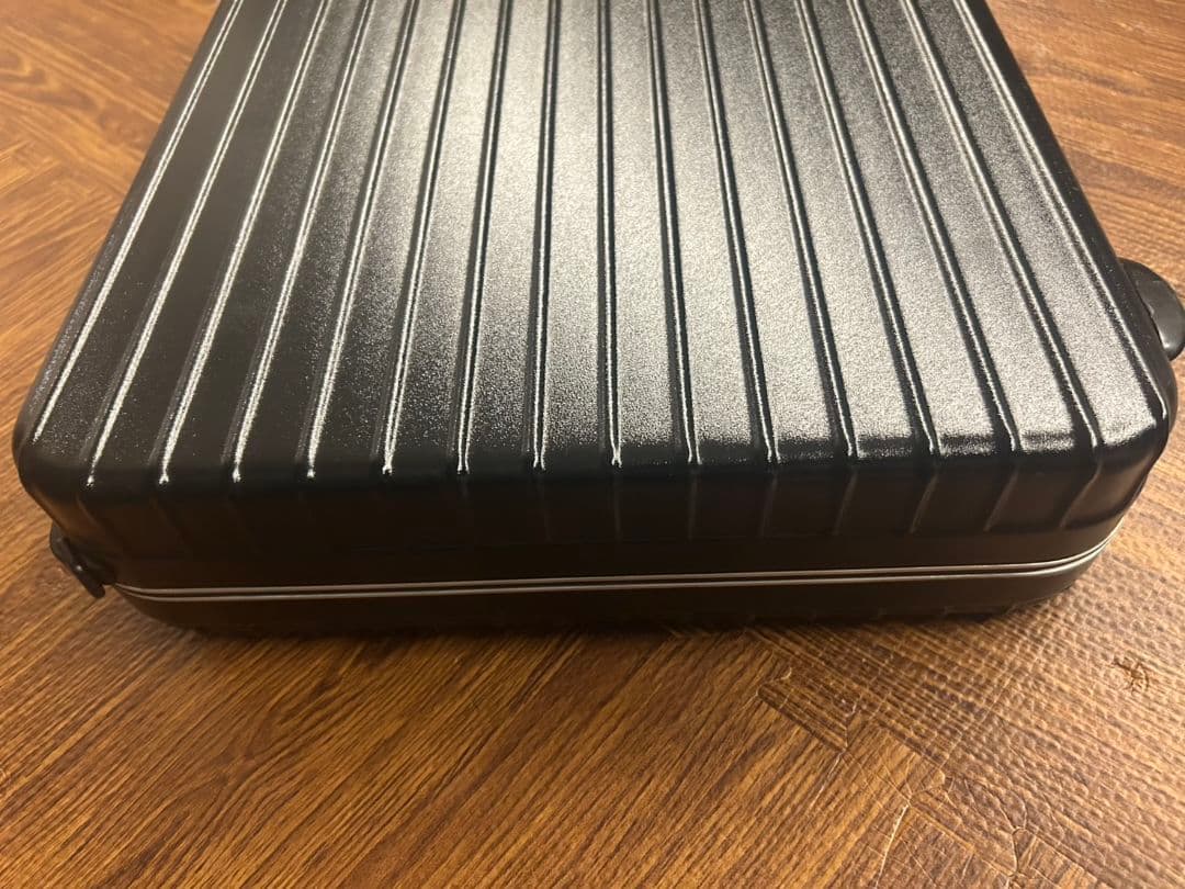 リモワ 2WAY アタッシュケース ブラック ハンドバック　スーツケース