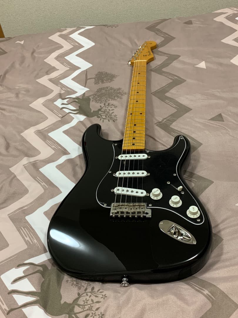 ギター Fender ST57-US (Made in Japan)