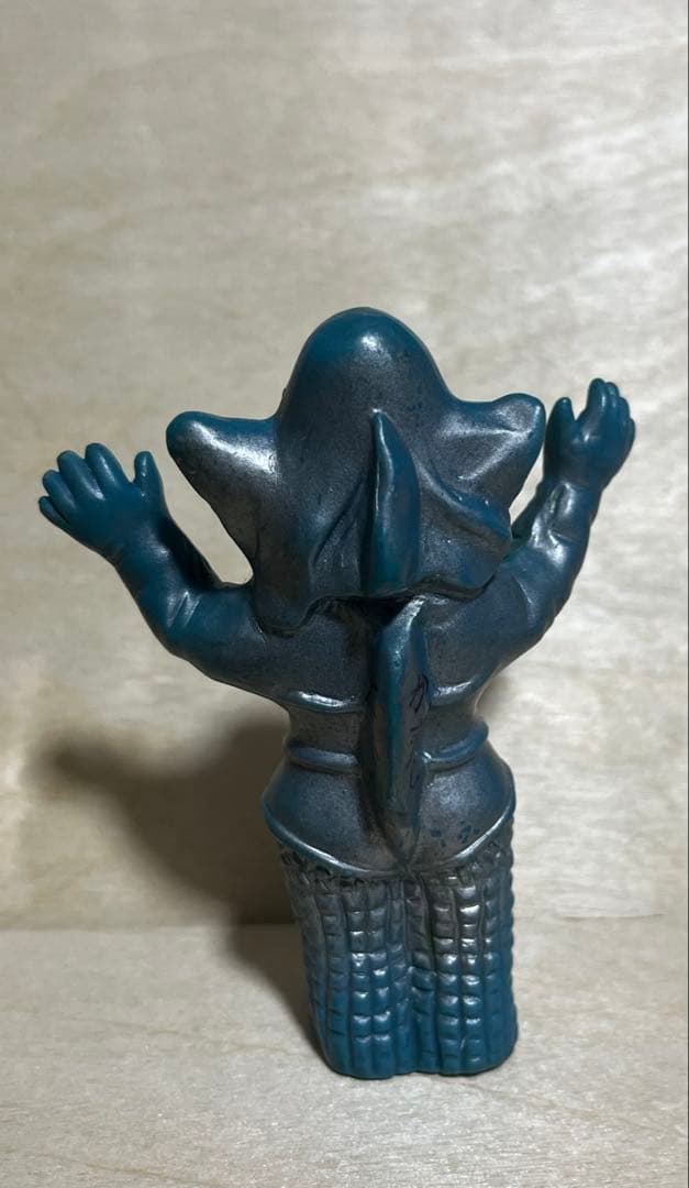 無版権 ウルトラマン 怪獣 メフィラス星人 パチソフビ 指人形 フィギュア