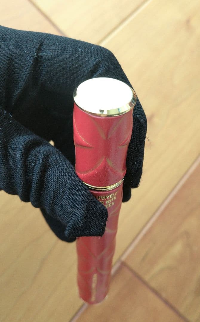 プルーム・テック　デバイスケース レッド（NORITAKA TATEHANA）