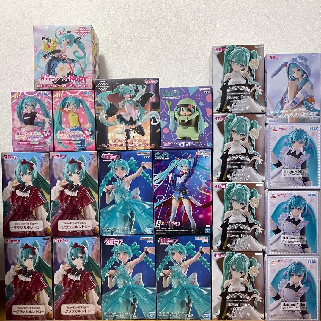 初音ミク　プライズフィギュアまとめ売り　21点セット