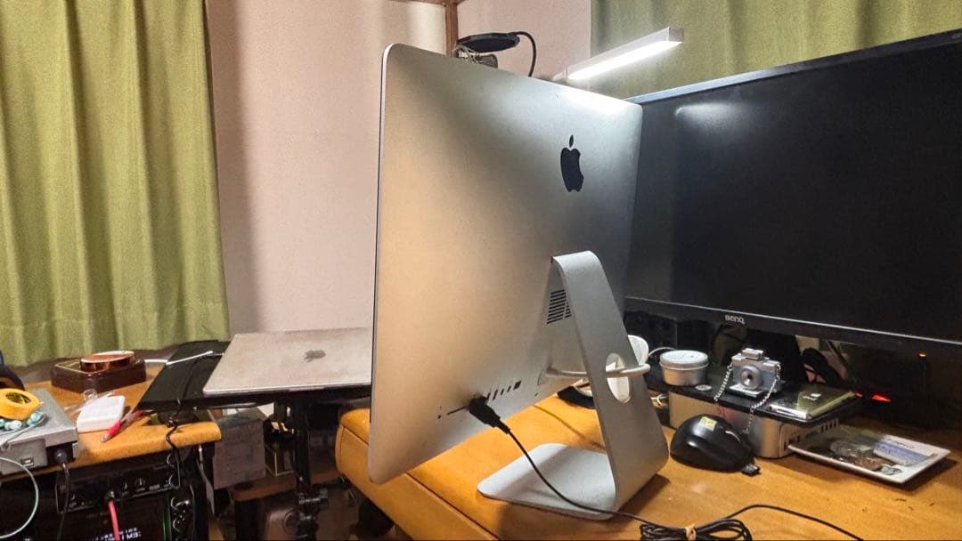 Apple iMac 21.5インチ　DTMやネット閲覧に！