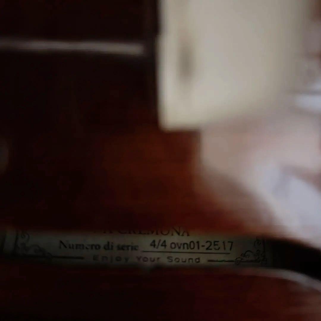 高品質・美品 初心者向け（本体/弓/肩当て/ケース/松脂）セット バイオリン