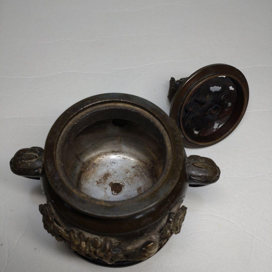 銅製 花鳥図 五具足 在銘／獅子香炉 燭台 花立 法具 仏教 仏壇 彫金 獣耳