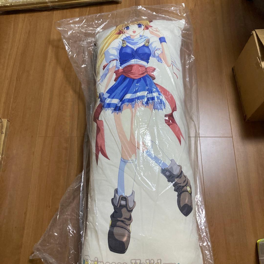 『Princess Holiday 〜転がるりんご亭千夜一夜〜』　抱き枕