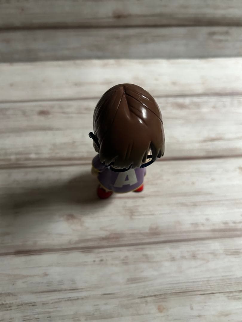 アラレちゃん　フィギュア 帽子・眼鏡付き