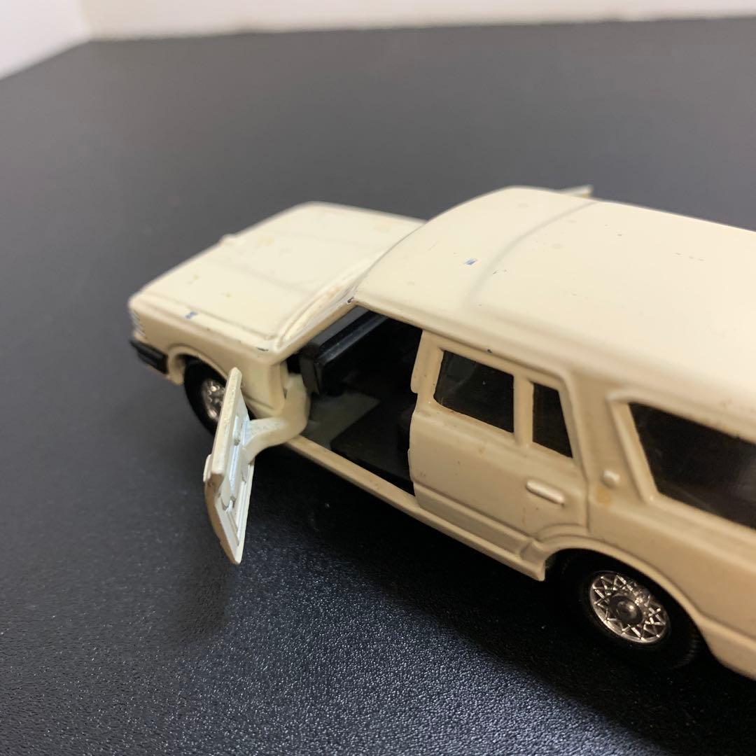 メ*1様 サクラペット　ニッサン　セドリック　1/43 ミニカー