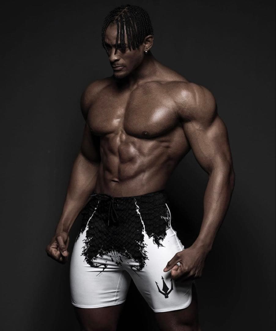 FIED fiedファイドホワイトマグマ　サーフパンツ　30インチ新品未使用新作