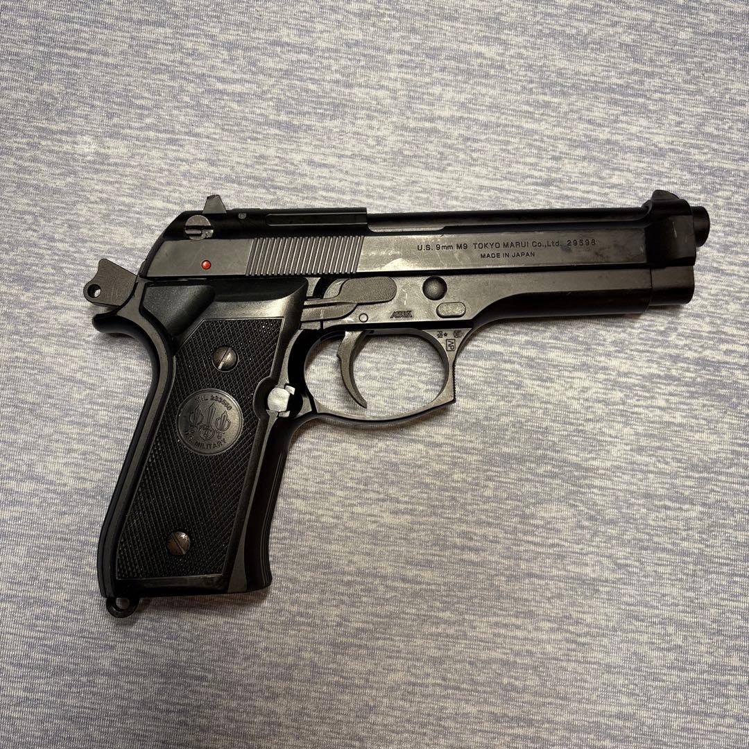 東京マルイ M9 モデルガン ブラック 3マガジン、ホルスター付き
