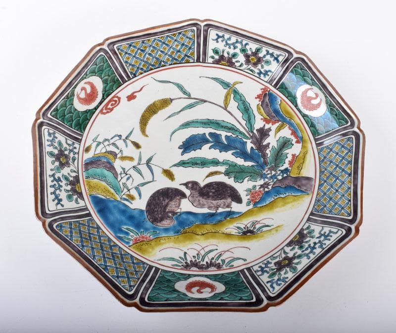 九谷焼　古九谷写　色絵草花図平鉢　飾皿　桐箱付　M　3904B