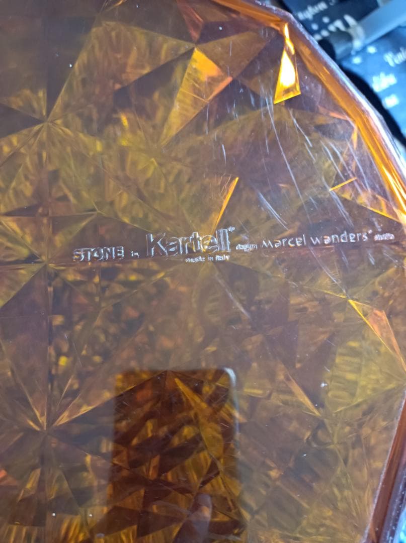 正規品カルテルスツールアンバー