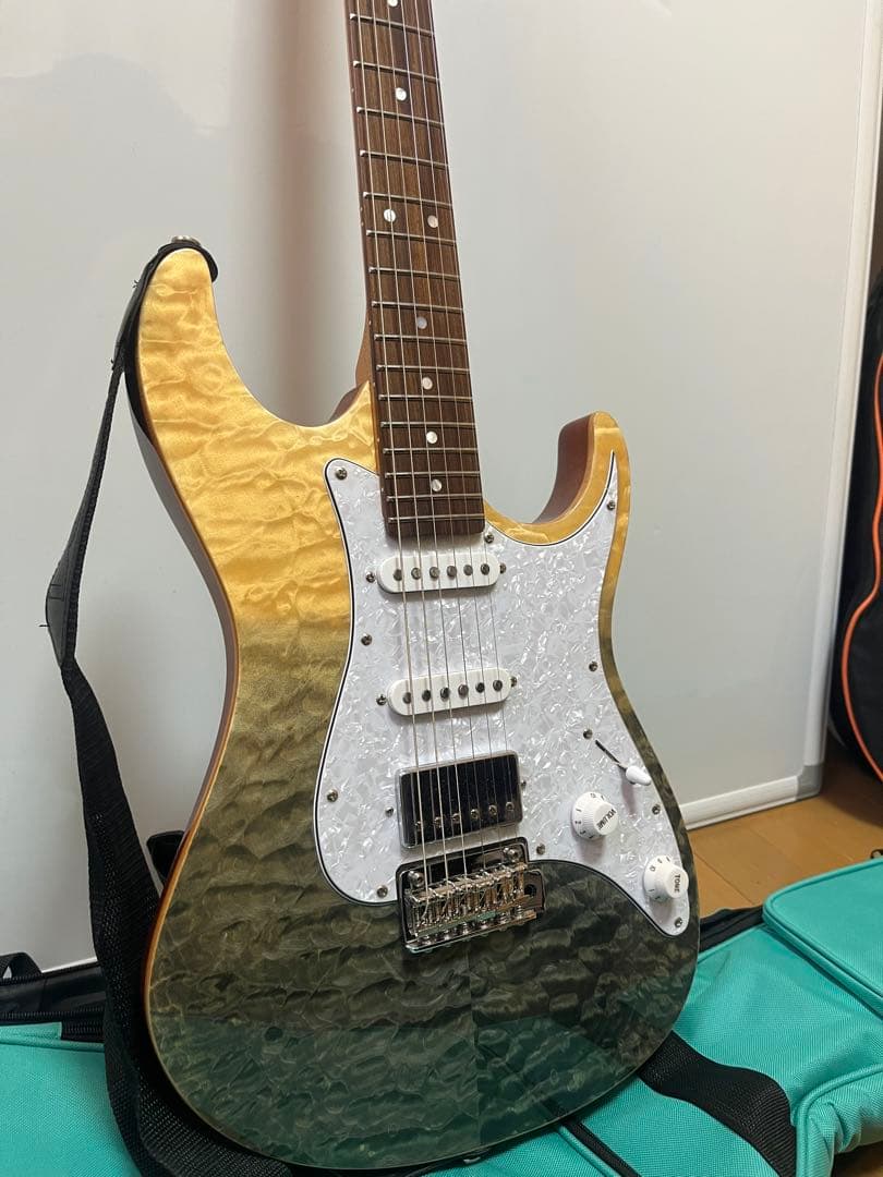 ギター Tagima STELLA DW TRANSPARENT FADE BLACK