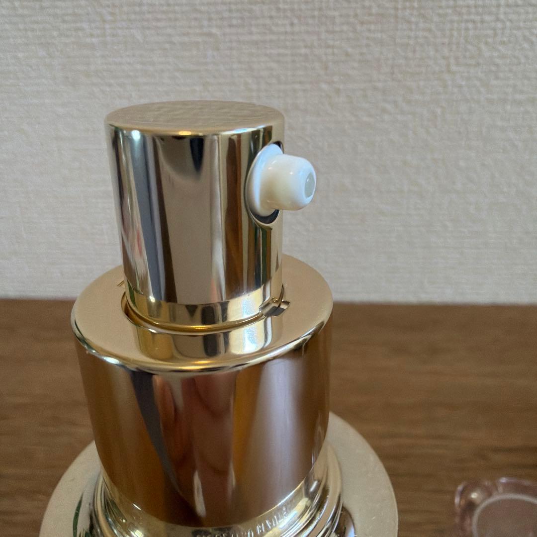 M ikさま専用ですクレ・ド・ポー ボーテ プロテクトゥリスn乳液125ml