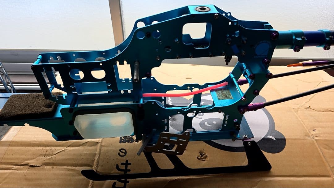 ヒロボーシャトル30用 アルミフレーム+Carbonパーツ