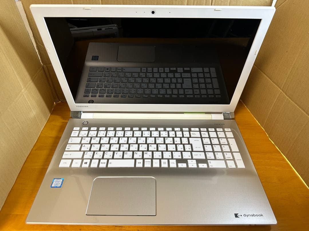 東芝　dynabook T65/EG i7-7世代 SSDWin11Office