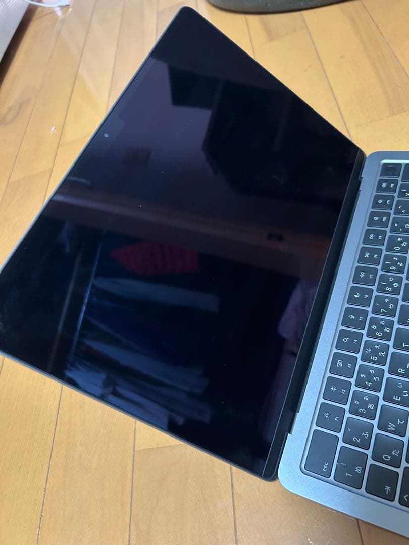 MacBook本体　M2 13インチ　2022年モデル