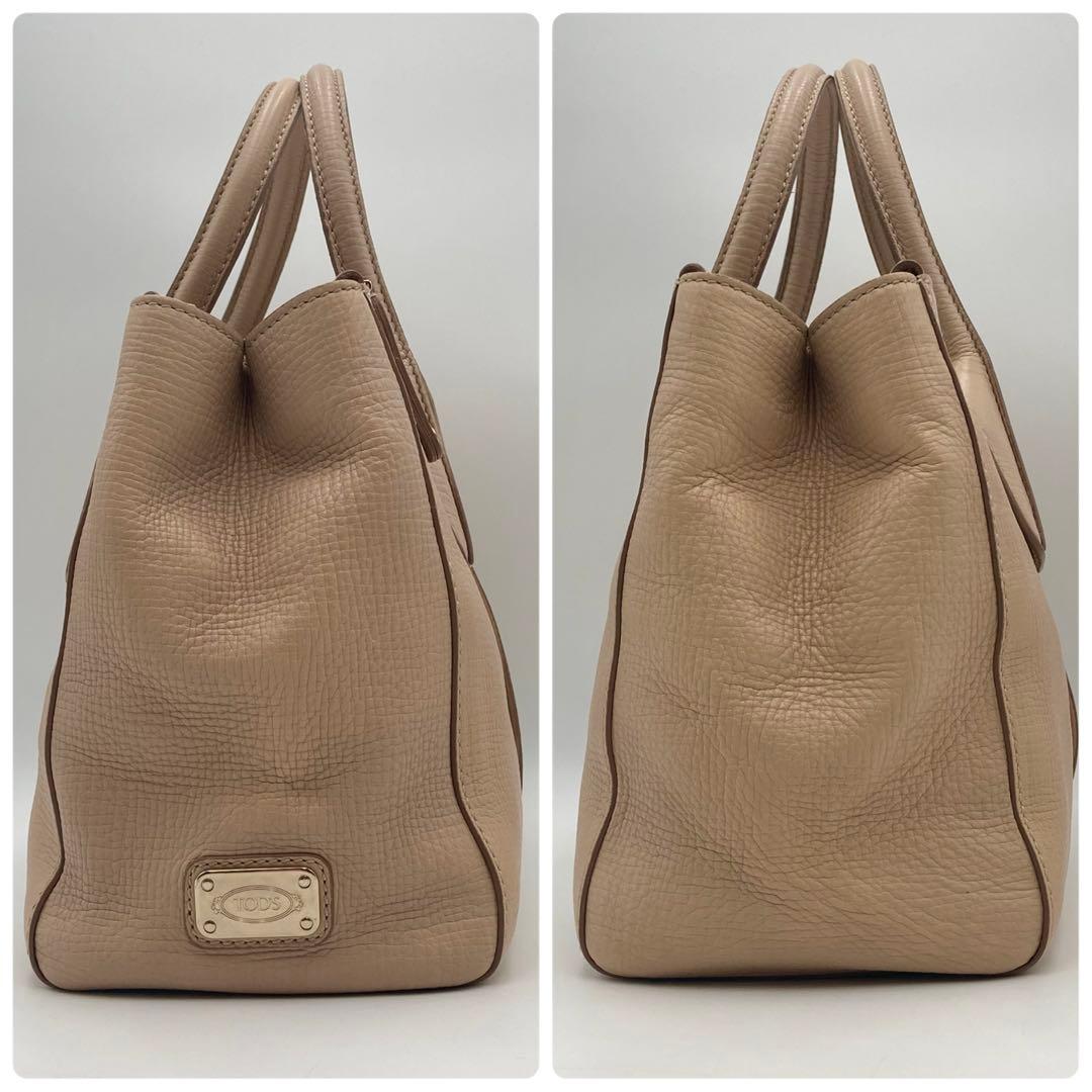 MOMO✨TOD'S Dバッグ レザー ライトベージュ 2way3室 ロゴ
