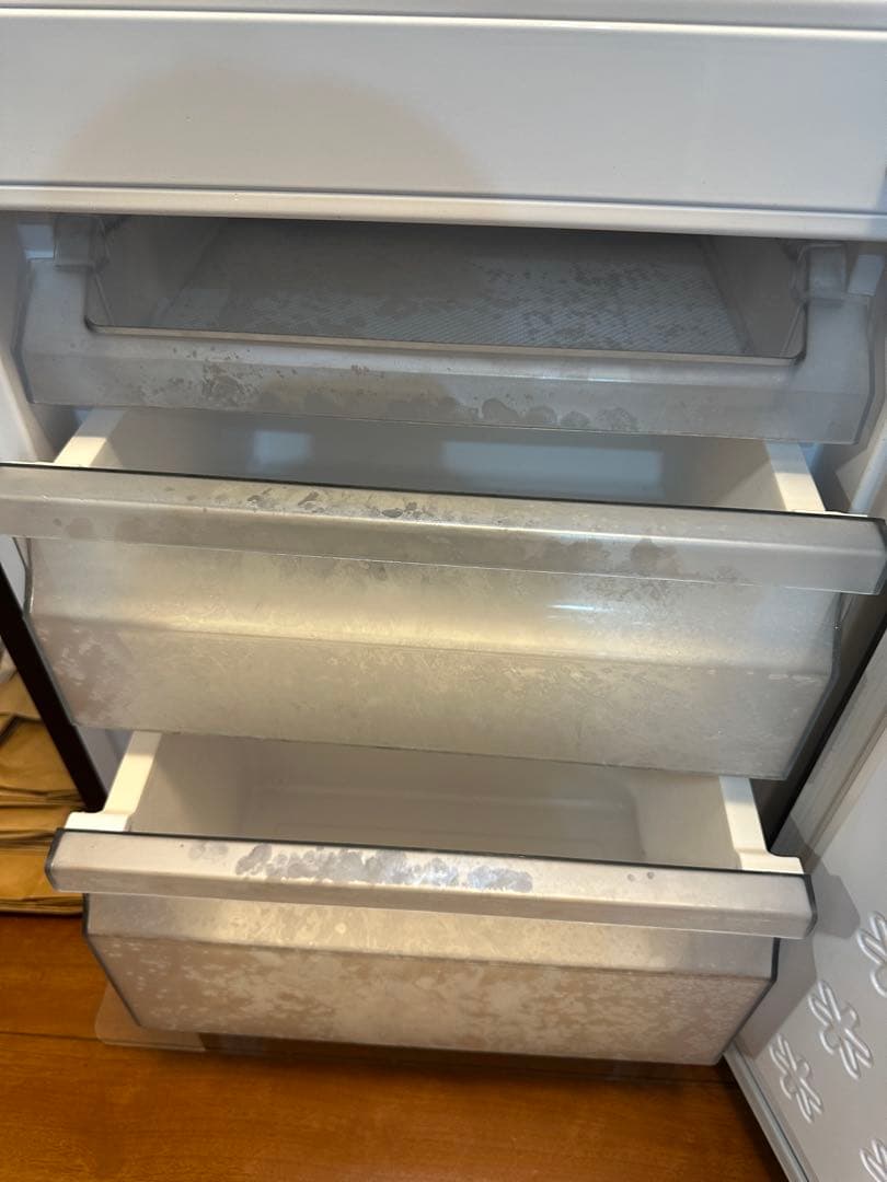 【momori】Haier ノンフロン冷凍冷蔵庫2024年製