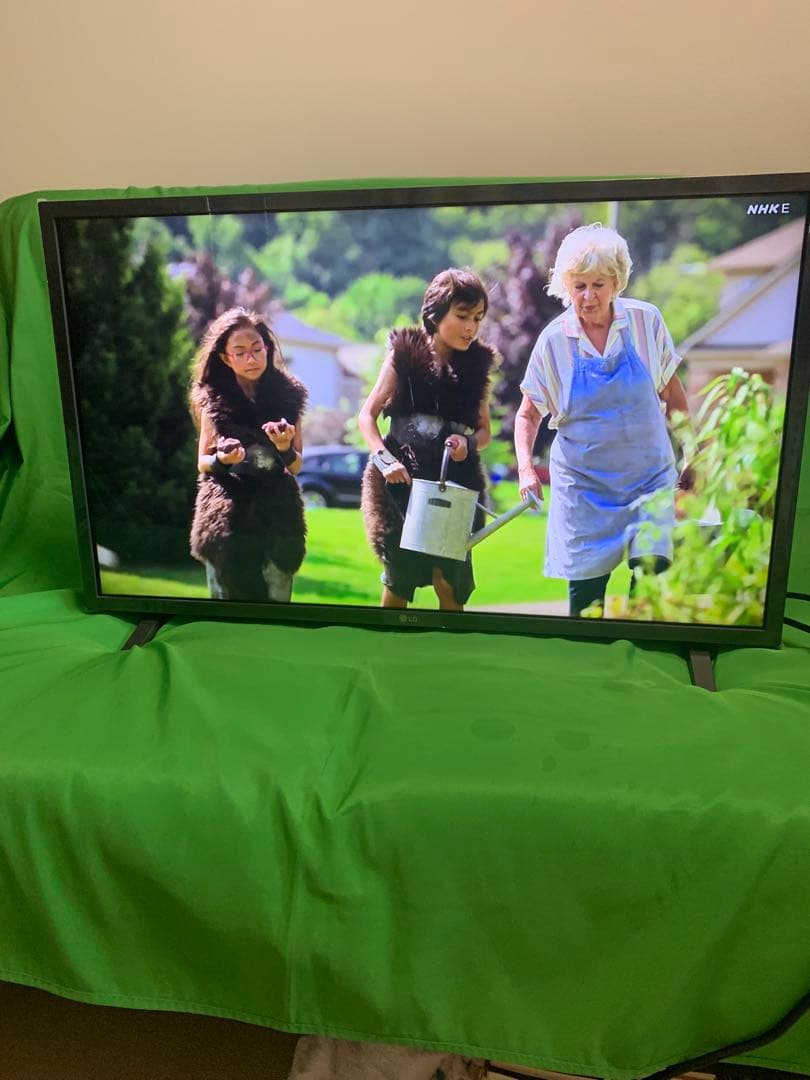 LG 32型 2Kチューナーテレビ 32LX8000PJB 2024年9月製造