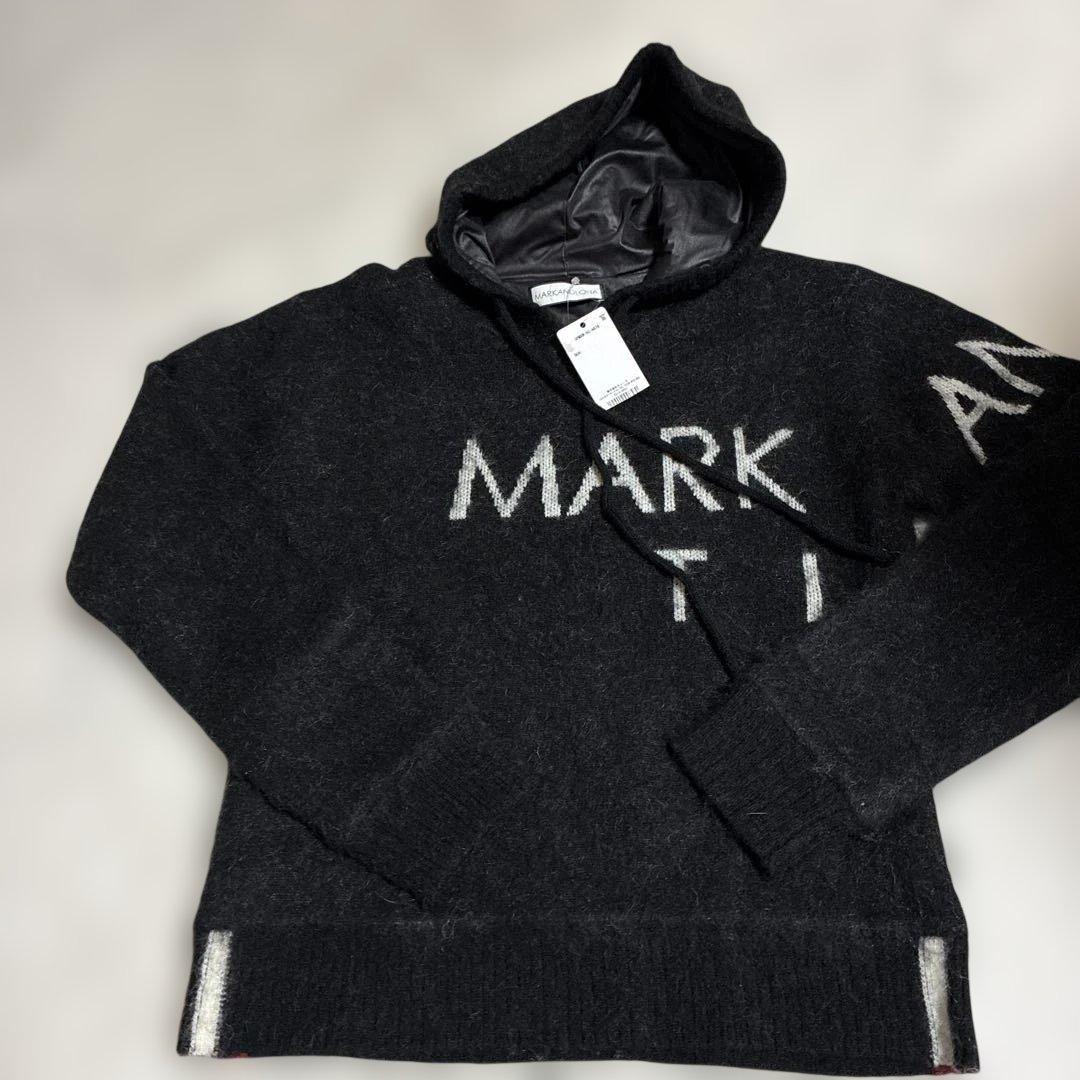 マークアンドロナゴルフ ニットタグつき未使用品