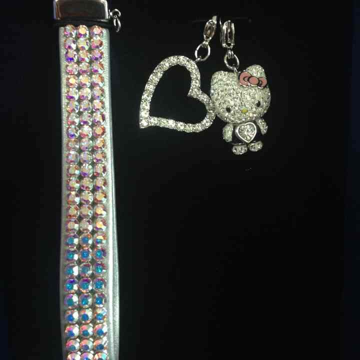 ☆キティスワロフスキーストラップ☆