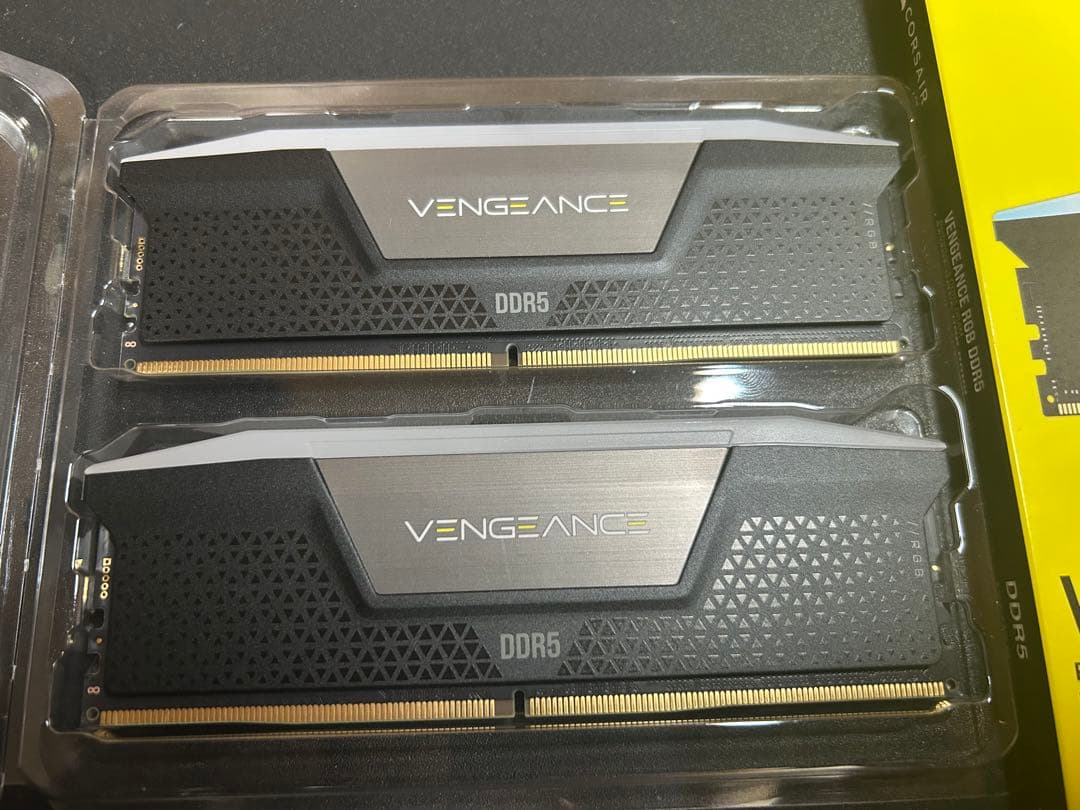 Corsair Vengeance RGB DDR5 32GB(16GB/2枚)