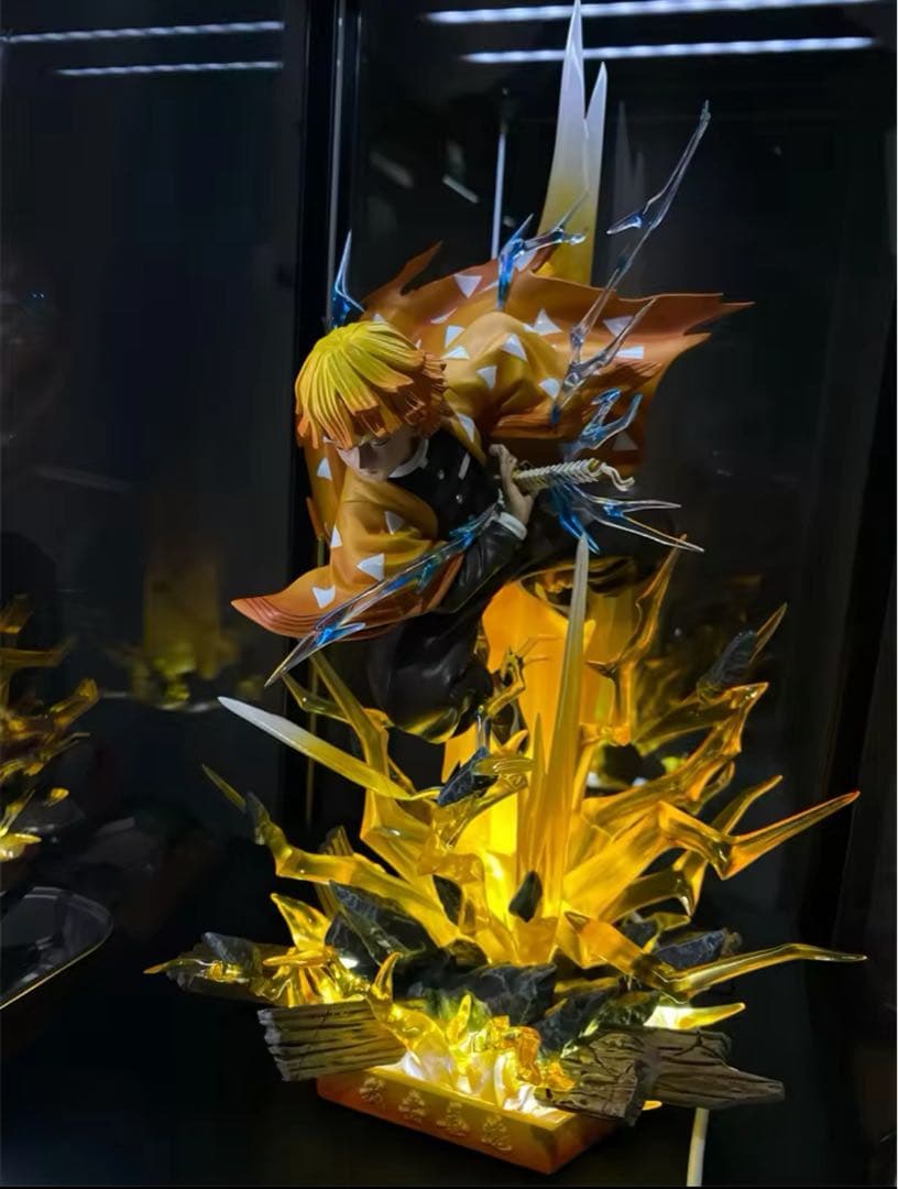 鬼滅の刃　我妻善逸　フィギュア